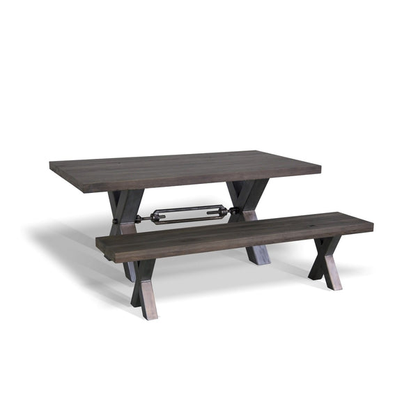 Esszimmer Tisch mit Massiver Eichenholzplatte und Stahlfüßen| Modell XERXES LEINER
