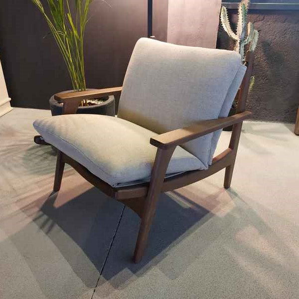 Beigefarbener Sessel aus Material ✔ Modell ALYSON